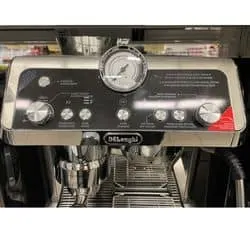 Delonghi La Specialista vs Breville Barista Express